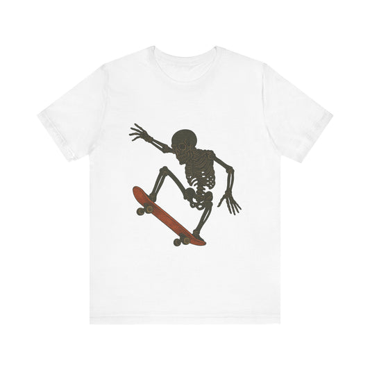 Skater Skeleton Graphic Tee for Adults - Vintage-Style Skeleton Skateboarding Shirt - Edgy Streetwear T-Shirt for Skaters and Art Lovers