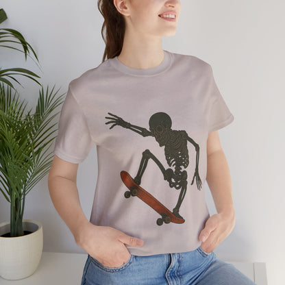 Skater Skeleton Graphic Tee for Adults - Vintage-Style Skeleton Skateboarding Shirt - Edgy Streetwear T-Shirt for Skaters and Art Lovers
