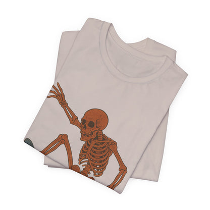 Skater Skeleton Graphic Tee for Adults - Vintage-Style Skeleton Skateboarding Shirt - Edgy Streetwear T-Shirt for Skaters and Art Lovers